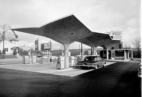 The Diamond Service Station in Macon, Ga., 1961. Credit- Pedro E. Guerrero