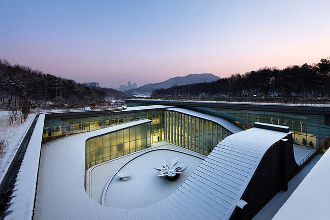 Seoul Memorial Park by HAEAHN architecture: view from south (Photo: Park Youngchae)