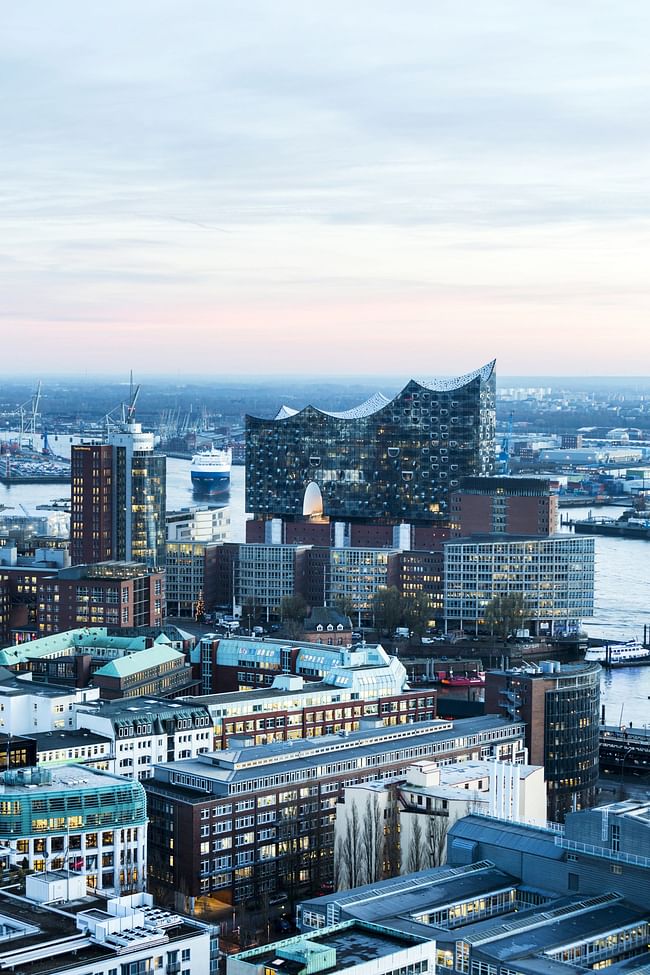 Elbphilharmonie. Photo © Jörg Modrow