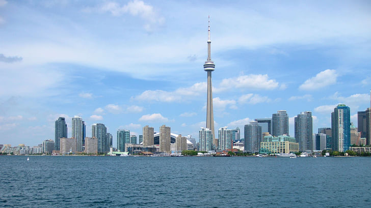 Toronto skyline, photo by elpadawan via flickr.