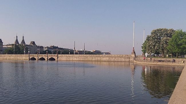 ' Take a walk from Nørreport St. to Queen Louise’s Bridge and experience the tons of cyclists and pedestrians at what has become an unusually popular hangout', says Jens Bertelsen. Photo courtesy of Bertelsen & Scheving.