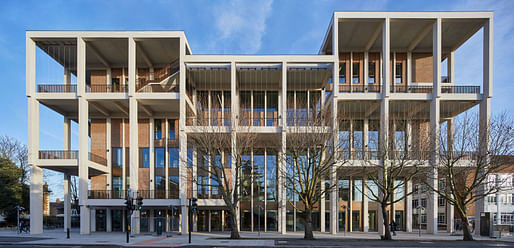 Kingston University London – Town House, London. Image © Ed Reeve 