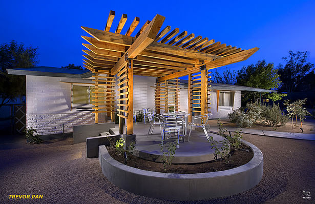 Curved planter and front of pergola