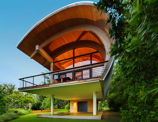 Casey Key Bay House in Casey Key, Florida by Sweet Sparkman Architects