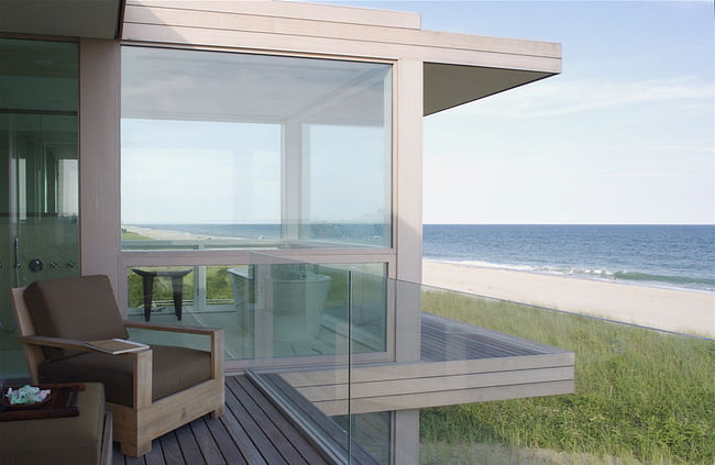 Dune Road Residence in Bridgehampton, NY by Stelle Architects