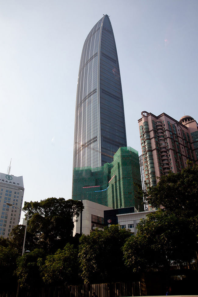 4th Place: KK100, Shenzhen, 441.8 m, 100 floors (Copyright: Arnie Lee)