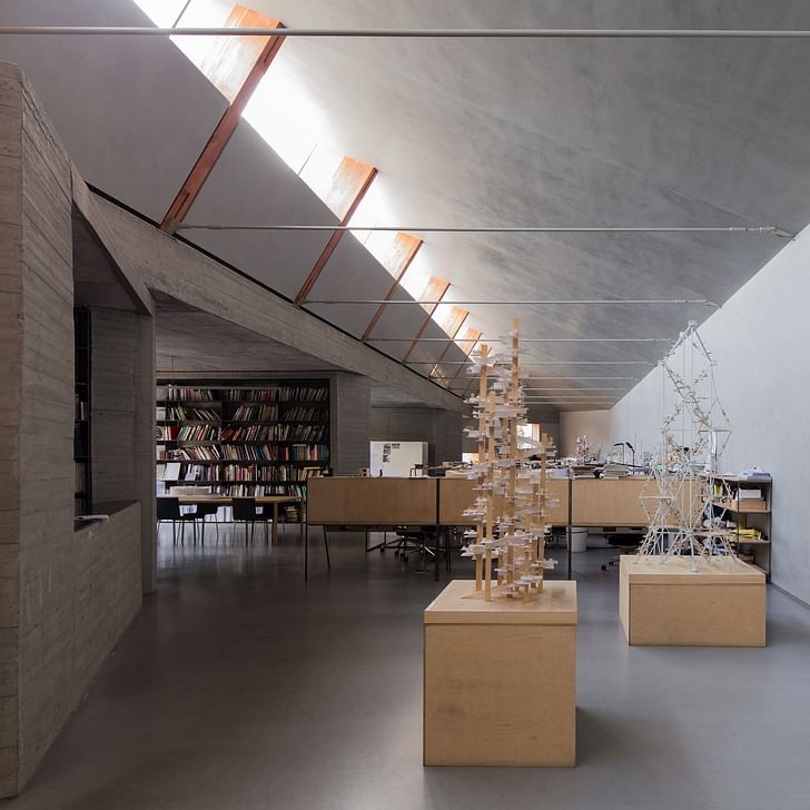 ZAO/standardarchitecture. Staff: 25-30. Time spent in current space: less than 2 years. Previous use of building: warehouse. Size: 580㎡. Photo credit: Marc Goodwin/Archmospheres.