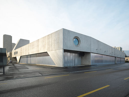 Commercial/Industrial Building Category: VBZ bus garage / ERZ depot by pool architekten. Image © Andrea Helbling/Courtesy of best architects 22 award