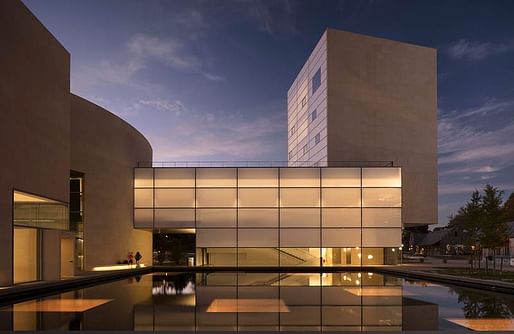 Photograph of the Lewis Center for the Arts, main plaza looking at the Arts tower and the Wallace Theater & Dance building, Princeton, NJ, 2017. Image: Courtesy of Paul Warchol.