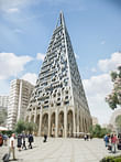 Downtown Jerusalem gets a Libeskind-designed Pyramid Tower
