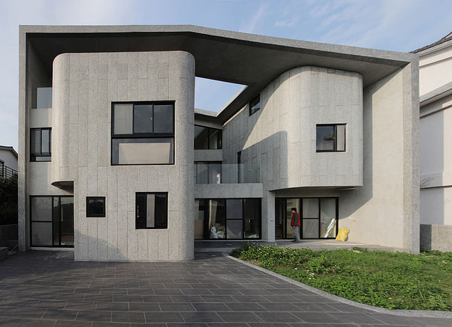 “House S” in Hsinchu, Taiwan by Yuan Architects. Te-Fan Wang, Wenyuan Peng, Stephen Liao.