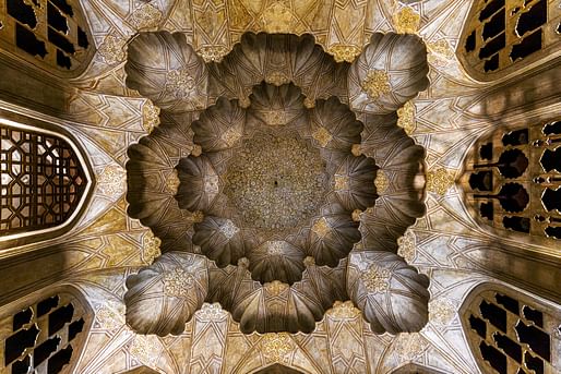 The Ceiling Of Qeysarieh by Farshid Ahmadpour. Image: Farshid Ahmadpour