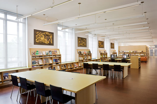 Reading Room of Museum Library with south-facing windows, looking onto Pennsylvania Avenue.