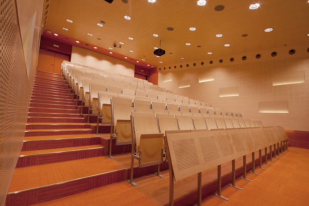 B lecture hall