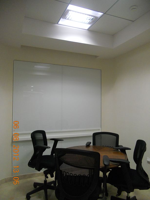 REC-4 PEOPLE MEETING ROOM-2