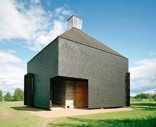 Kärsämäki Shingle Church. Photograph by Jussi Tiainen. Image Courtesy of Rice Design Alliance.