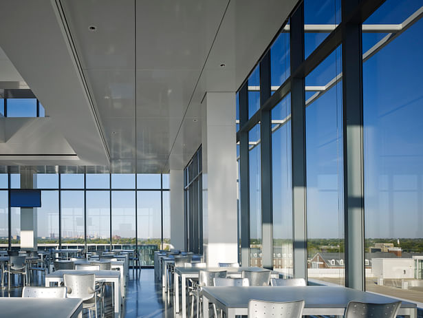 The north dining space is the sushi bar. The stainless steel bar, terrazzo floors and white glass cladding create a crisp, fresh atmosphere. The exposed framework on the right is the LED light line visible only from afar not from inside the restaurant.