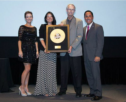 NSAD faculty and alumni part of Davy Architecture team recognized for "Project of the Year-Public.” Photo with San Diego's Interim Mayor Todd Gloria (right). Credit: Mike Torrey Photography.