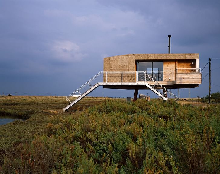 Redshank by Lisa Shell Architects and Marcus Taylor, located in Essex. Photo by Hélène Binet.