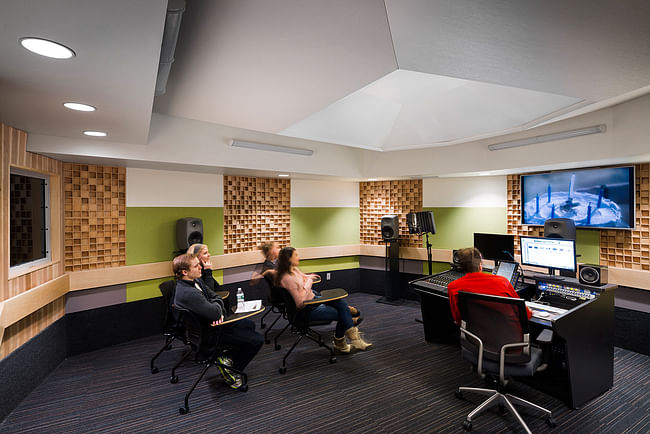 Pratt Institute’s Film/Video Department Building includes a state-of-the-art sound recording/mixing studio with surround sound capability. Photo credit: Alexander Severin RAZUMMEDIA 