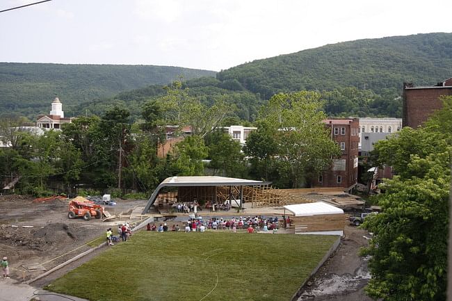 design/buildLAB at Virginia Tech held a dedication ceremony at amphitheatre