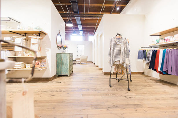 Top Pine Flooring On Anthropologie Retail Store. Visit -> https://www.oldworldtimber.com/previous-projects/