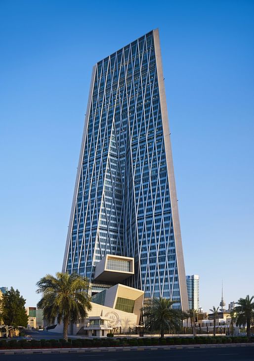Best Tall Building 200-299 meters + Interior Space Award: Central Bank of Kuwait, Kuwait City, Kuwait. Architectural Design: HOK, Inc. Photo © Hedrich Blessing Photographers.