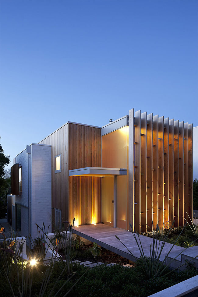Brown Vujcich in Herne Bay, New Zealand by Bossley Architects