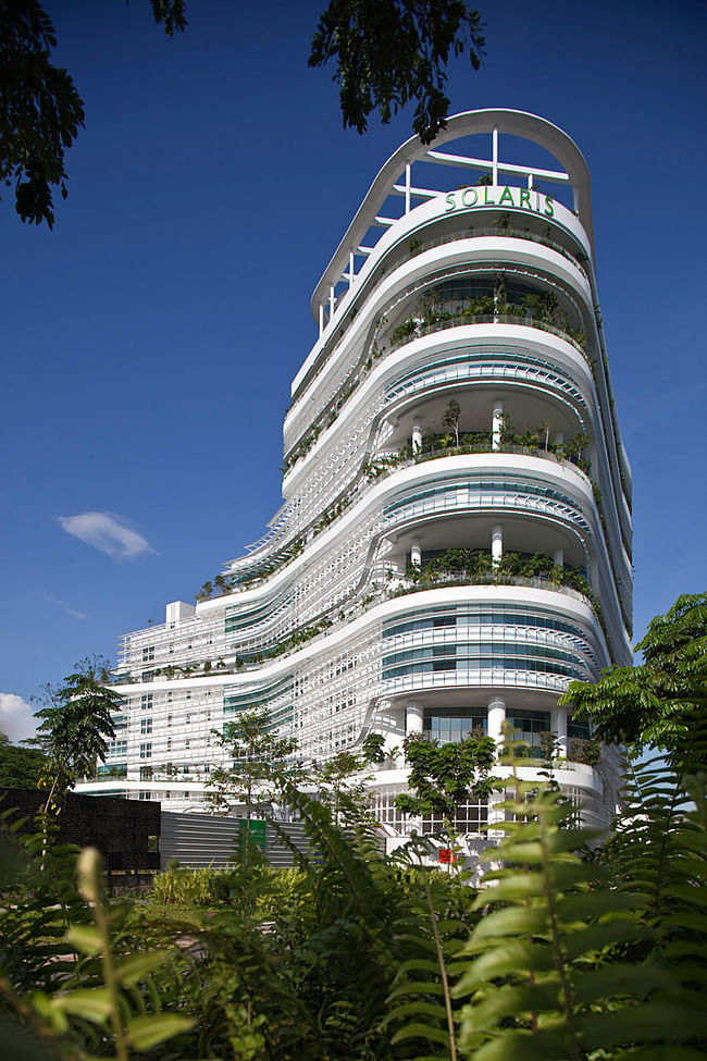 Solaris in Singapore by TR Hamzah and Yeang and CPG (Photo: Albert Lim)