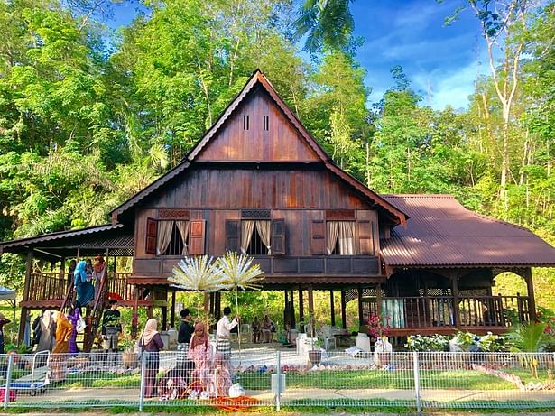 the Kutai Perak house in the Malay Architectural Heritage Enclave Lab site , courtesy of Dr Rustam Khairi (KAED)