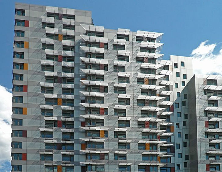 2011 Design Milestone: Michael Kimmelman's new direction for the NYT architecture criticism. Depicted project: Via Verde, a subsidized housing development in the South Bronx by Jonathan Rose, Phipps Houses Group, Grimshaw Architects, and Dattner Architects.