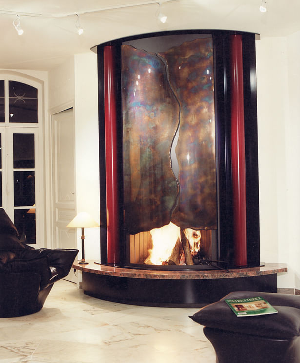 Bloch Design fireplace