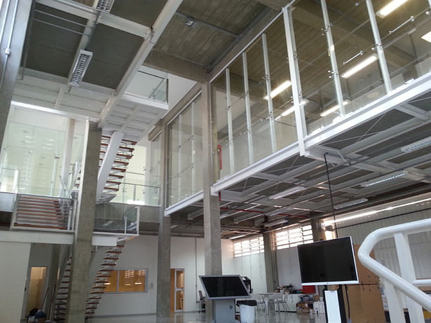 Internal circulation and offices