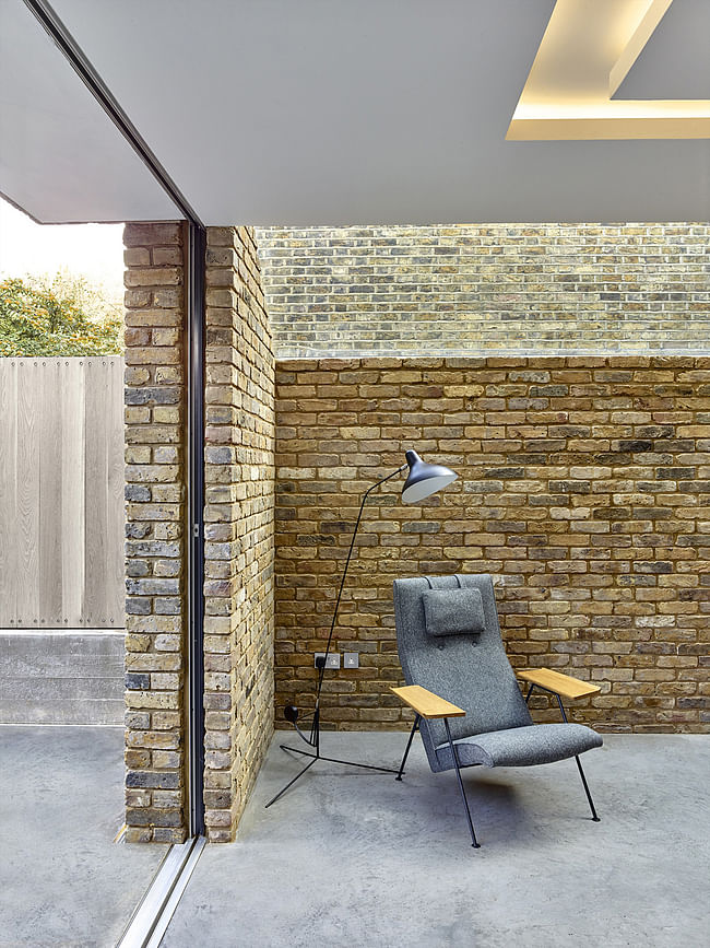 Modern Side Extension in London, UK by Coffey Architects; Photo: Tim Soar