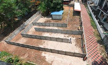 Indian bar legally evades closure by adding 250-meter long maze entrance