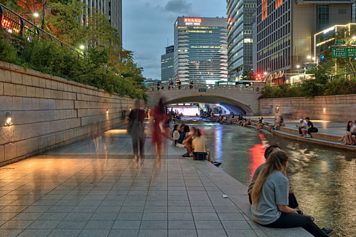 City life in Seoul, South Korea where the metropolitan government just launched a competition to find architectural solutions for a post-pandemic era. Photo: James Kim/Pixabay.