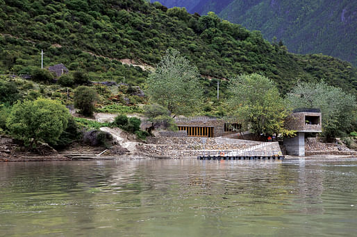 Zhang Ke: Tibet Yarlung Tsangpo Boat Terminal 2008 © ZAO/standardarchitecture