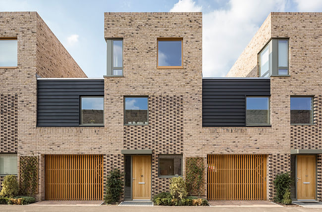 Abode, Great Kneighton, Cambridge by Proctor and Matthews Architects. Photo © Tim Crocker.