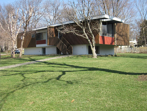 Snower Residence, pre-renovation (Nate Hofer/flickr)