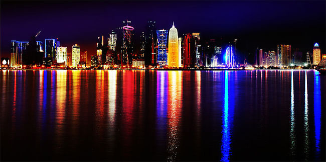 Doha, Qatar 2012, skyline at night (Showing the expansion of the business district)