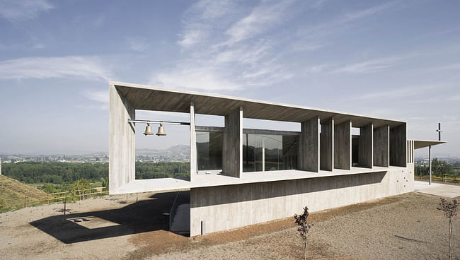 Shrine of the Virgin of 'La Antigua' by Otxotorena Arquitectos photo by Pedro Pegenaute