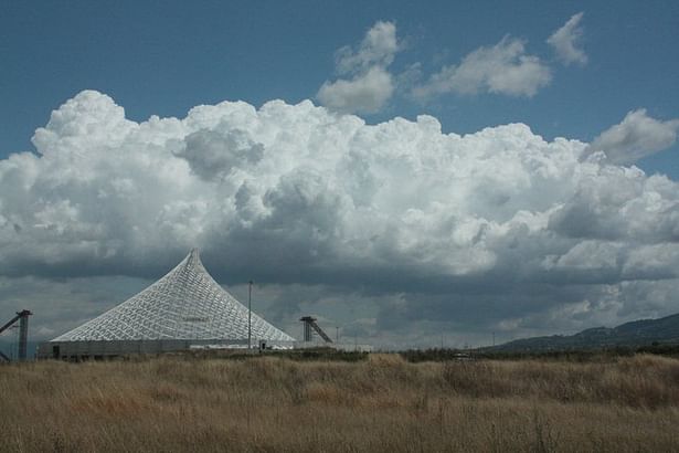 Roma, Italy_Tor Vegata Sports City by Santiago Calatrava