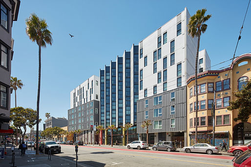 ​La Fénix at 1950 (San Francisco, California), David Baker Architects. Photographer: Bruce Damonte