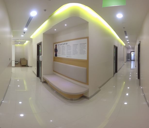 i CARE CLINIC 01 - corridor 1