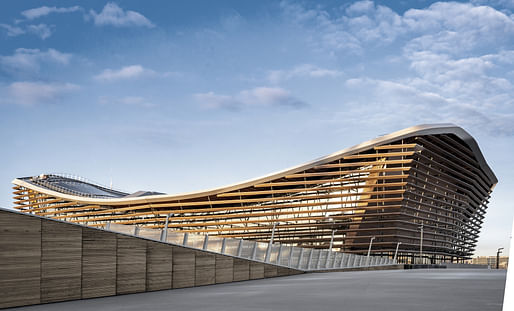 Olympic Aquatic Centre in Saint-Denis, France by VenhoevenCS and Ateliers 2/3/4. Image: © Métropole du Grand Paris