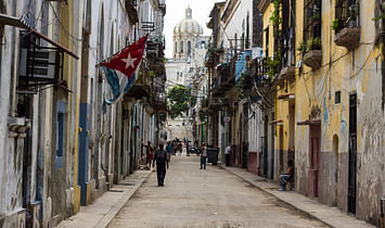 Cuba to bring back hourly rental "love hotels"