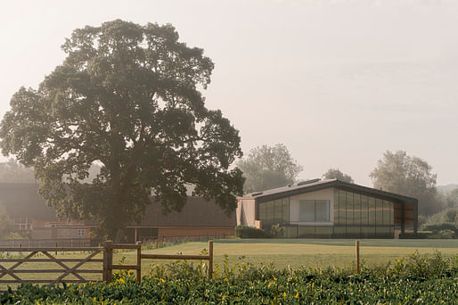 Norfolk Barn by 31/44 Architects and Taylor Made Space. Image: Nick Dearden.