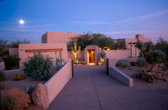 Santa Fe style Residence