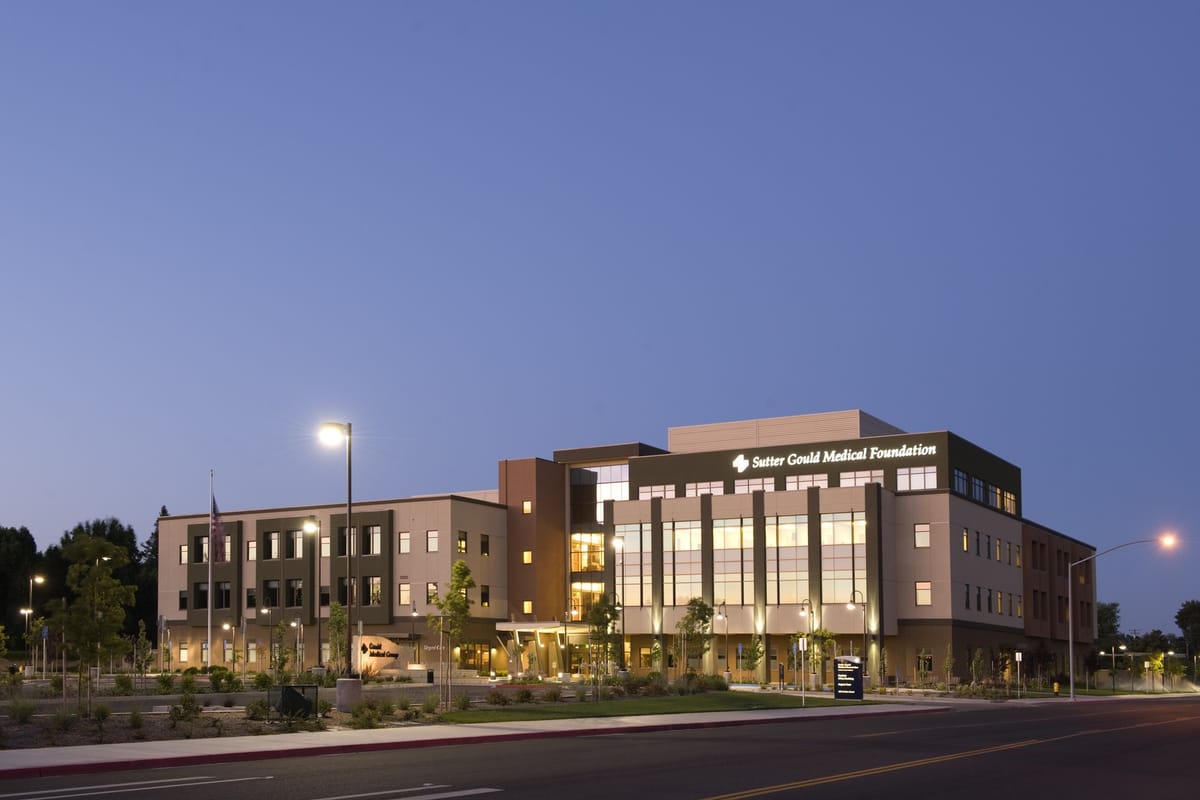Sutter Gould Medical Foundation 600 Coffee Road Medical Office Building |  Boulder Associates Architects | Archinect