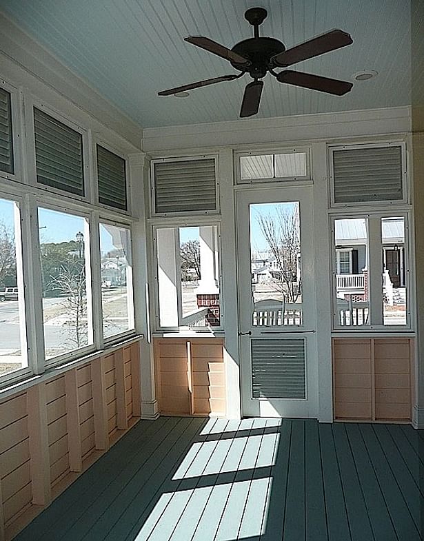 Screened Porch